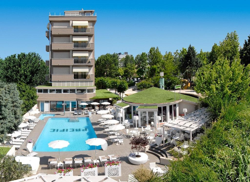 Hotel Pacific Каттоліка Екстер'єр фото